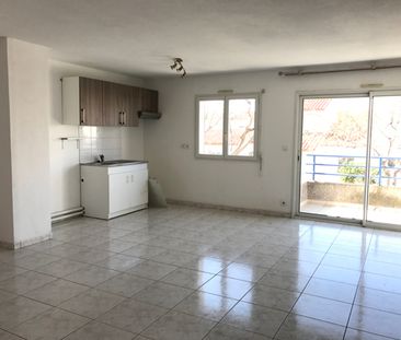 Location Appartement 2 pièces 50m² PERPIGNAN 66000 - Photo 2