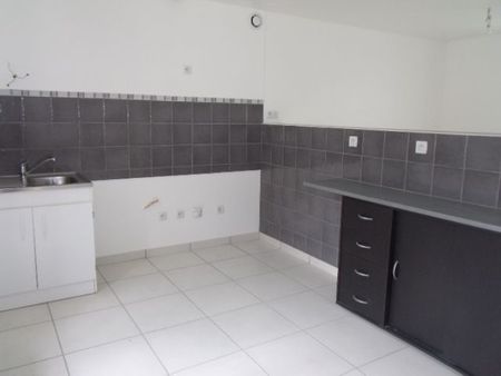 Location Maison 3 pièces 60m² LA FERTE MACE 61600 - Photo 3