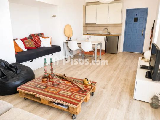Piso en alquiler en Calle Las Gaviotas - Photo 1
