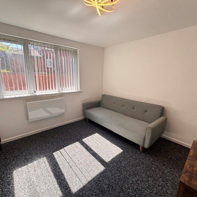 Chadderton Court, Preston - Photo 1