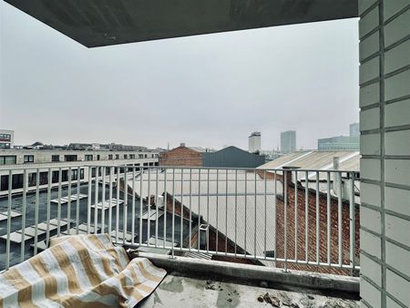 Appartement met twee slaapkamers en terras - Photo 4