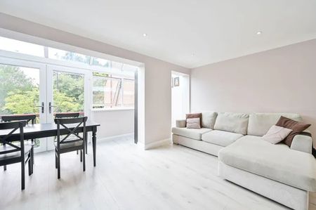 Bywater Place, London, SE16 - Photo 2