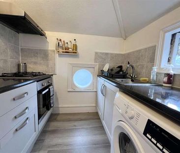 Birdhurst Rise, South Croydon, CR2 - Photo 5