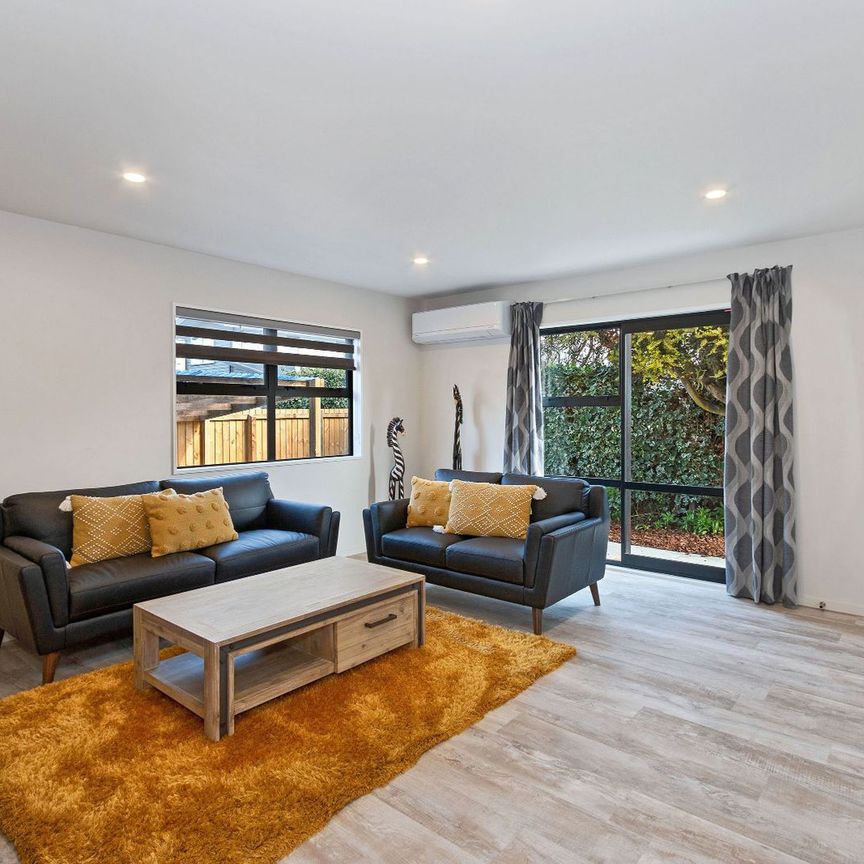 Super Close to Canterbury University - Photo 1