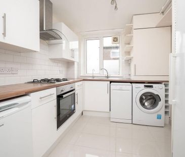 4 bedroom maisonette to rent - Photo 4