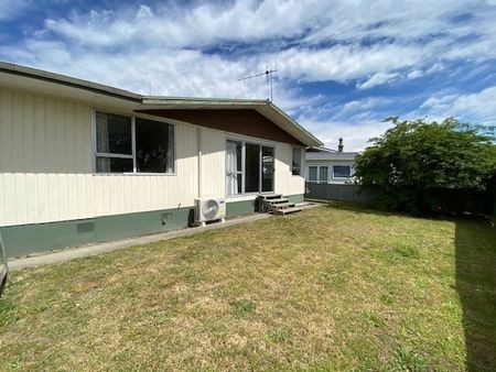 Columbus Crescent, Flaxmere - Photo 5