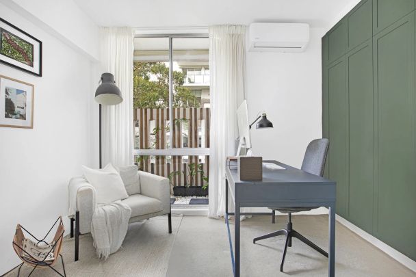 Air-Conditioned Fully Furnished Picturesque Apartment Within The Tree Tops -Lift Access - Photo 1