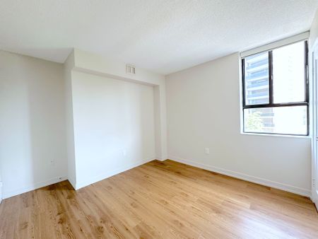 For Lease - 190 Clark Boulevard Unit# 311, Brampton, Ontario - Photo 2