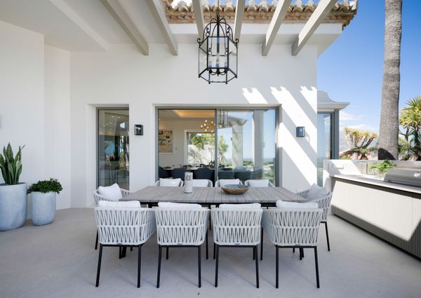 Detached Villa in Monte Halcones