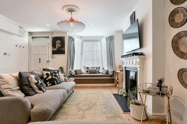2 bedroom maisonette to rent - Photo 1