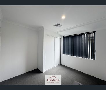 41 Jerdacuttup Loop, Brabham, WA 6055 - Photo 2