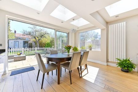 3 bedroom house to rent - Photo 2