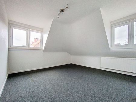 Instapklaar duplexappartement nabij centrum Brasschaat - Photo 3