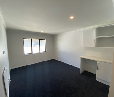 4b/61 Albert Street, Hamilton East — - Photo 1