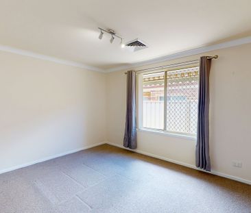 2/6 Angala Close, Maryland NSW 2287 - Photo 5
