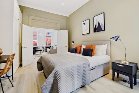 1 Bedroom Apartment - Photo 4