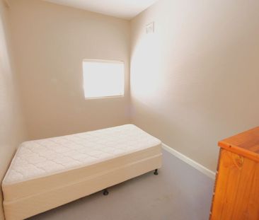 3 Bedroom Apartment - Photo 1