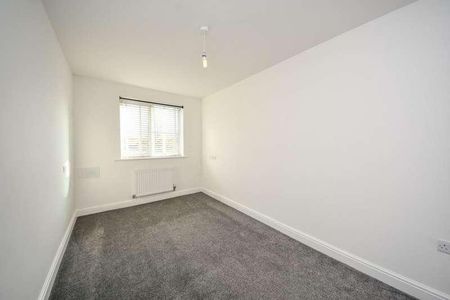 Stirrup Field, Golborne, WA3 - Photo 5