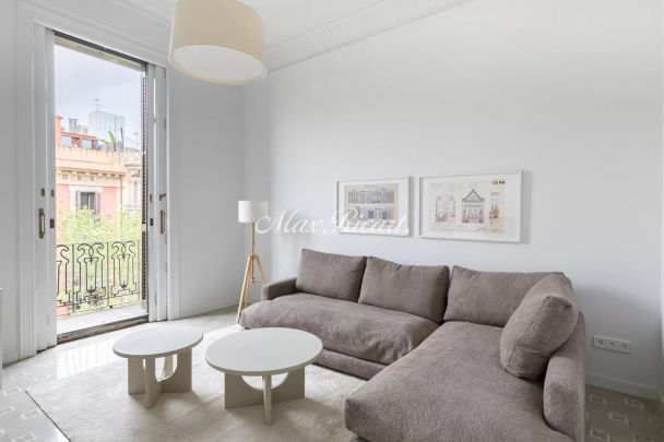 Vivienda nueva a estrenar en la calle Ausiàs Marc - Photo 1