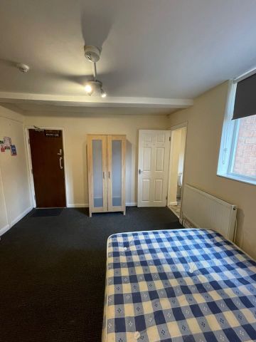 Studio Flat, Mansfield Road, NG1 - Photo 3