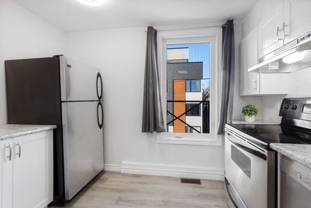 For Lease - 420 Arlington Avenue Unit# 1, West Centre Town, Ontario - Photo 5
