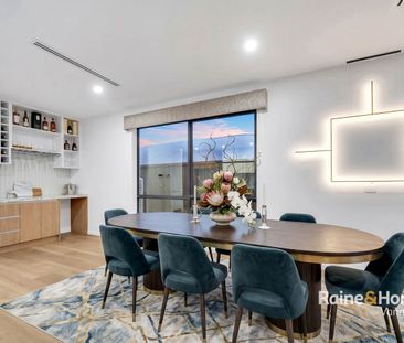 Spacious & Modern Family Home in the Heart of Kilmore! - Photo 3