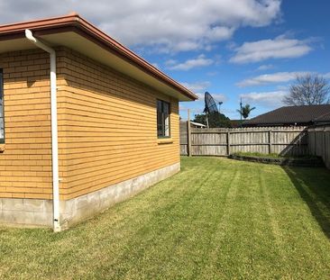 8 Cottesmore Place, Huntington Park, Auckland - Photo 4