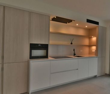 Appartement te huur in Hoeilaart voor € 1.200 met 1 slaapkamer - Photo 2