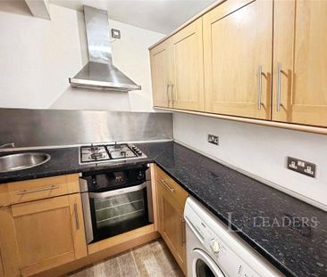 1 bedroom flat to rent - Photo 6