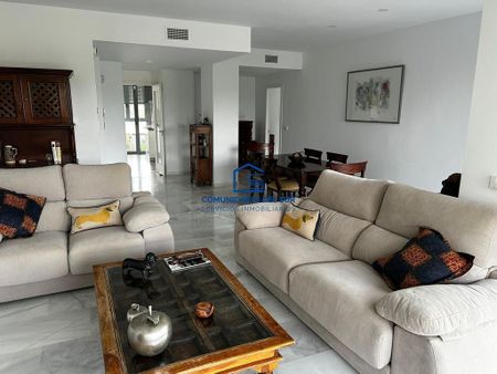 2 room luxury Apartment for rent in El Puerto de Santa María, Andalusia - Photo 2