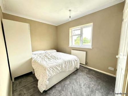 4 bedroom property to rent in St Neots - Photo 5