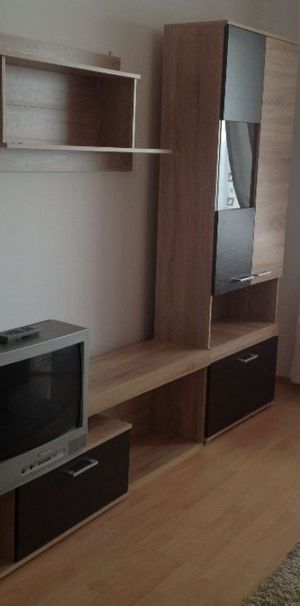 Apartament o camera de inchiriat zona Badea Cartan - Photo 1