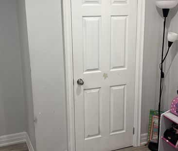 For Lease - 41 Edinburgh Drive Unit# Bsmt, Brampton, Ontario - Photo 1