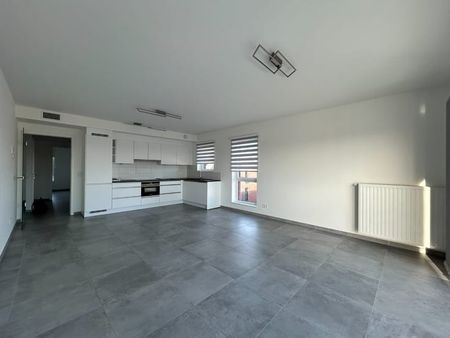 Appartement te huur - Foto 2