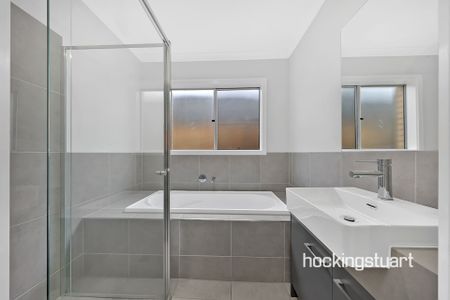 13 Railway Avenue, Donnybrook. - Photo 2