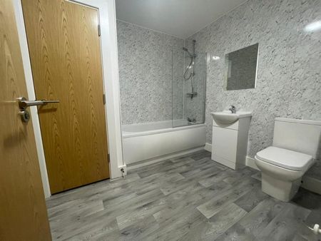 Market Court, Oliver Street, Birkenhead - Photo 4