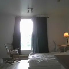 1 room apartment of 300m² in Joliette - Photo 2