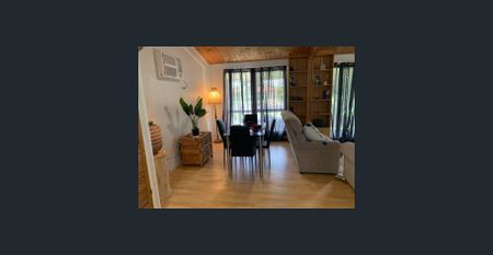 Cosy Furnished Two Bedroom Cottage including Electricity & Water - Photo 3