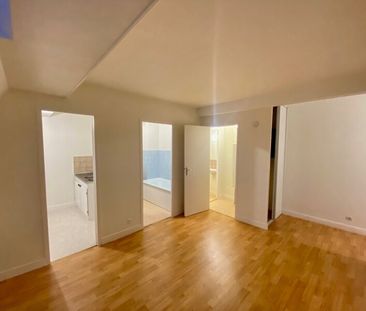 Location Appartement 1 pièce 25m² ORLEANS 45000 - Photo 6
