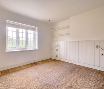 2 bedroom semi-detached house to rent - Photo 6