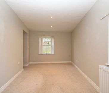 2 bed bungalow to rent in Scalby Road, Scarborough, YO13 - Photo 3