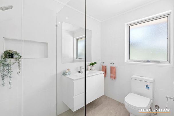 40 Vagabond Crescent, McKellar ACT 2617 - House For Rent | Domain - Photo 1