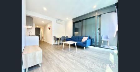 710/23 Mackenzie Street, Melbourne, Vic 3000 - Photo 2