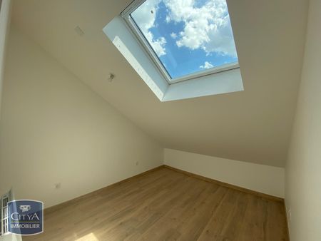 Location Appartement 3 pièces 40m² CHARVIEU CHAVAGNEUX 38230 - Photo 2