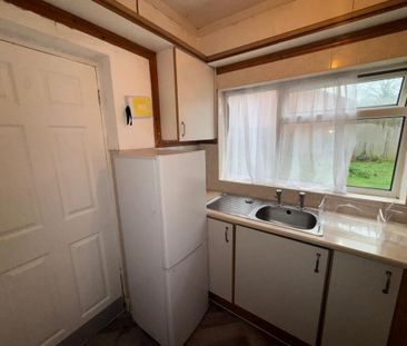 37 BEECH ROAD WV10 6TR - Photo 1