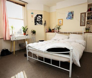 5 bedroom house to rent - Photo 3