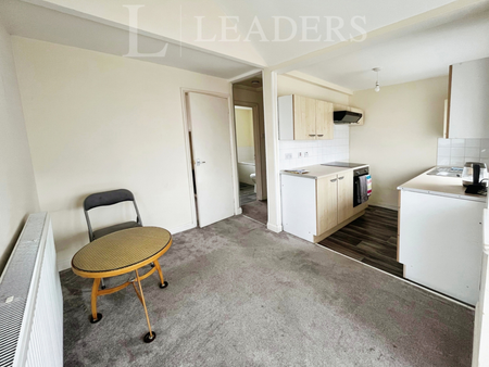 1 bedroom detached house to rent - Photo 4