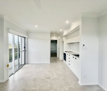 Charming 1 Bedroom Granny Flat in Old Bar's Newest Estate! - Photo 1