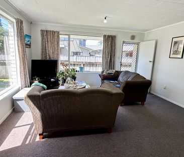 Desired on Dey Street - Photo 2