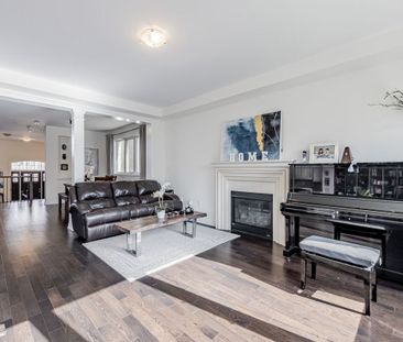 For Lease - 3158 Carding Mill Trail Unit# Upper, Oakville, Ontario - Photo 4